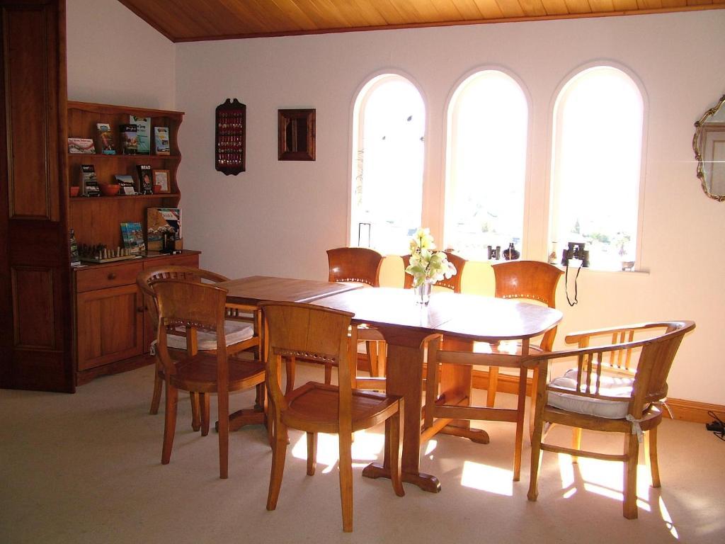 Fellworth House For Solo Travellers Hotel Nelson Ngoại thất bức ảnh