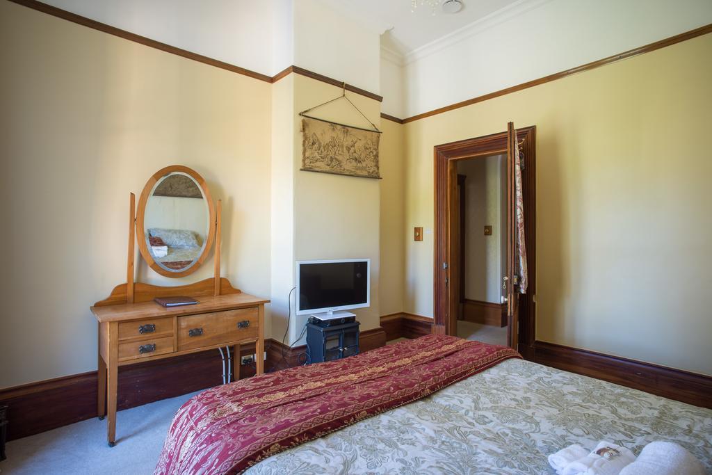 Fellworth House For Solo Travellers Hotel Nelson Ngoại thất bức ảnh