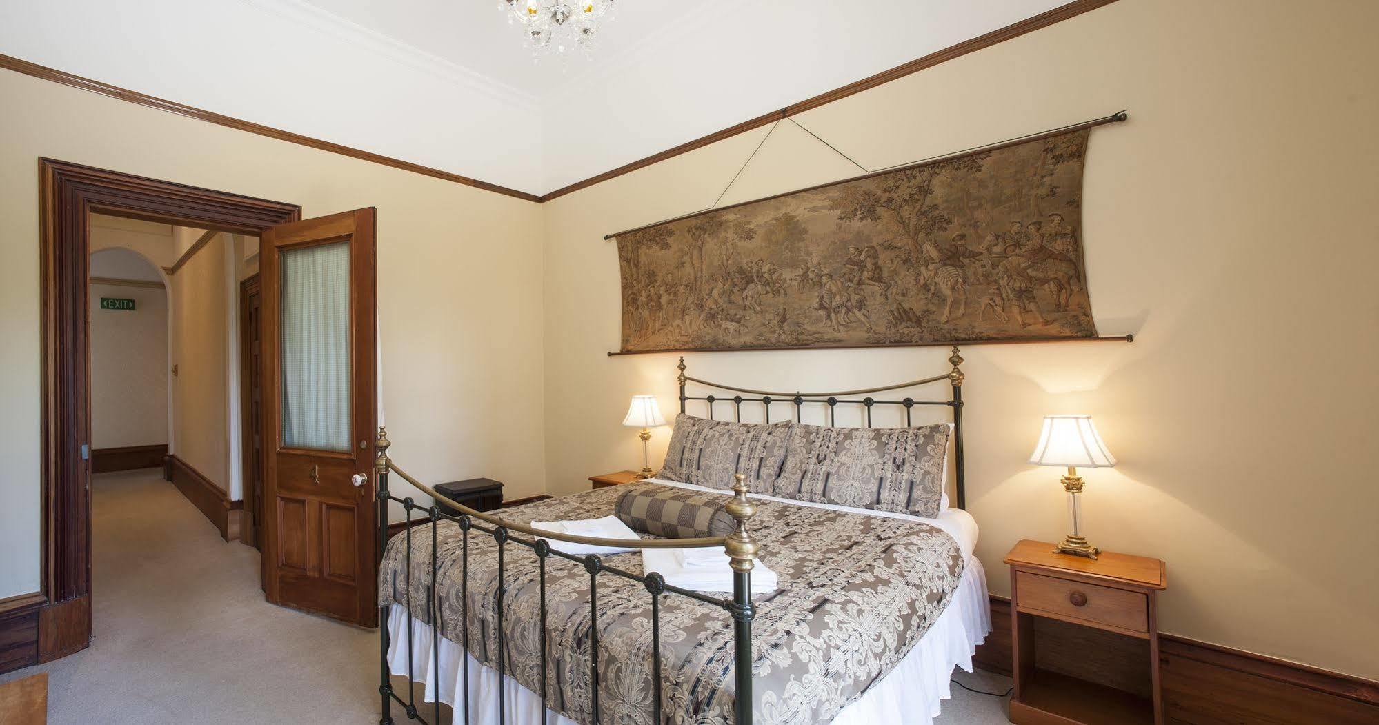 Fellworth House For Solo Travellers Hotel Nelson Ngoại thất bức ảnh