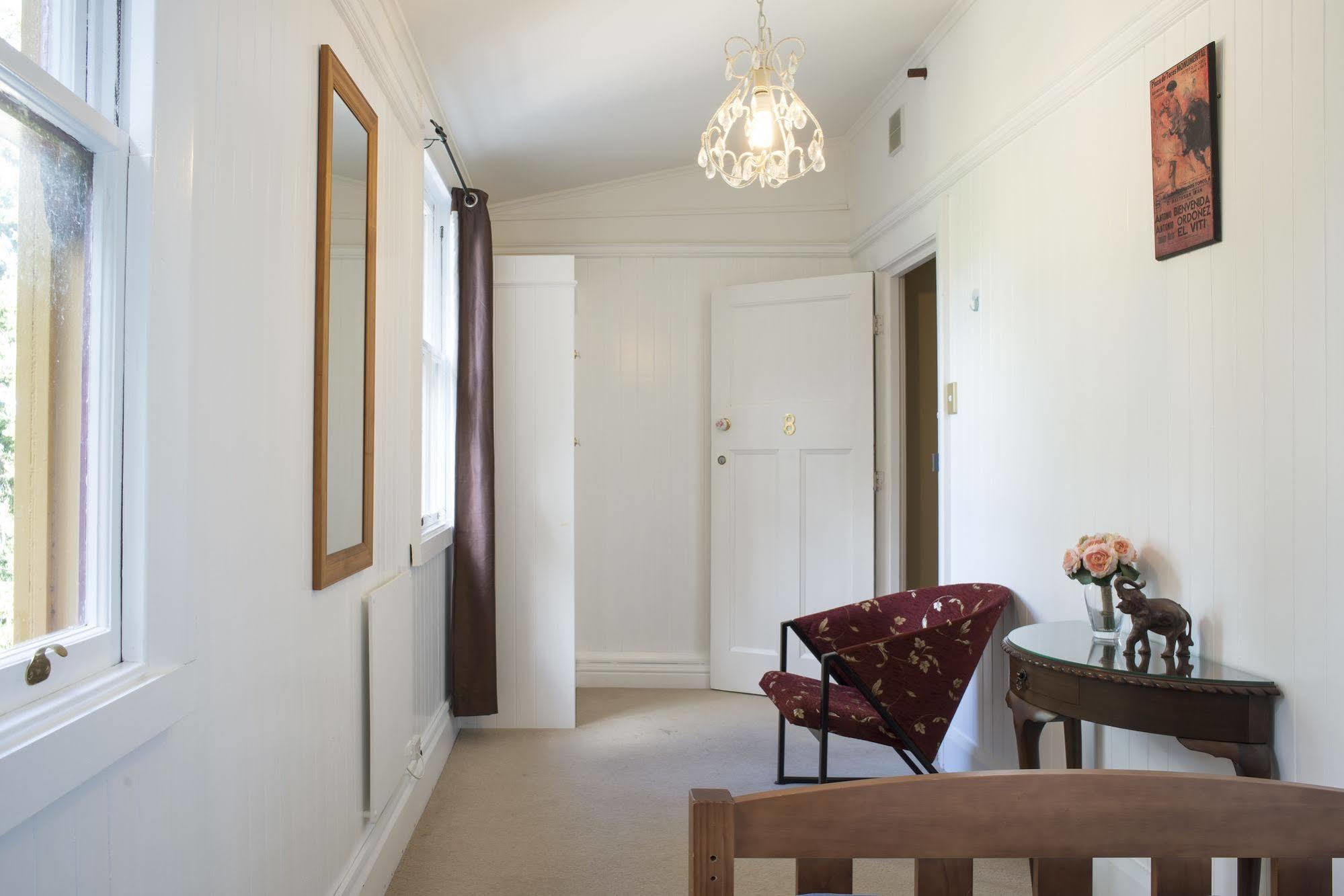 Fellworth House For Solo Travellers Hotel Nelson Ngoại thất bức ảnh